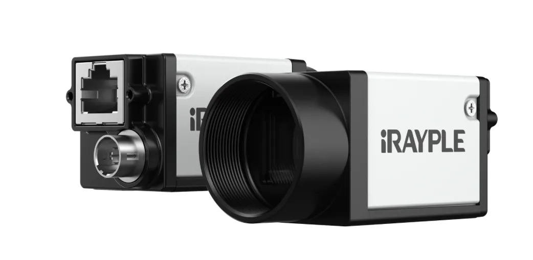 Kamera industri area scan iRayple berbodi putih dan hitam, tampak depan dengan dudukan lensa C-mount serta port Ethernet dan konektor daya di sisi belakang.